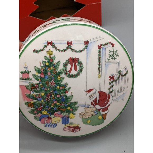Nikko Ceramics Holiday Nikko Japan 5 Christmas Lidded Bon Bon Dish